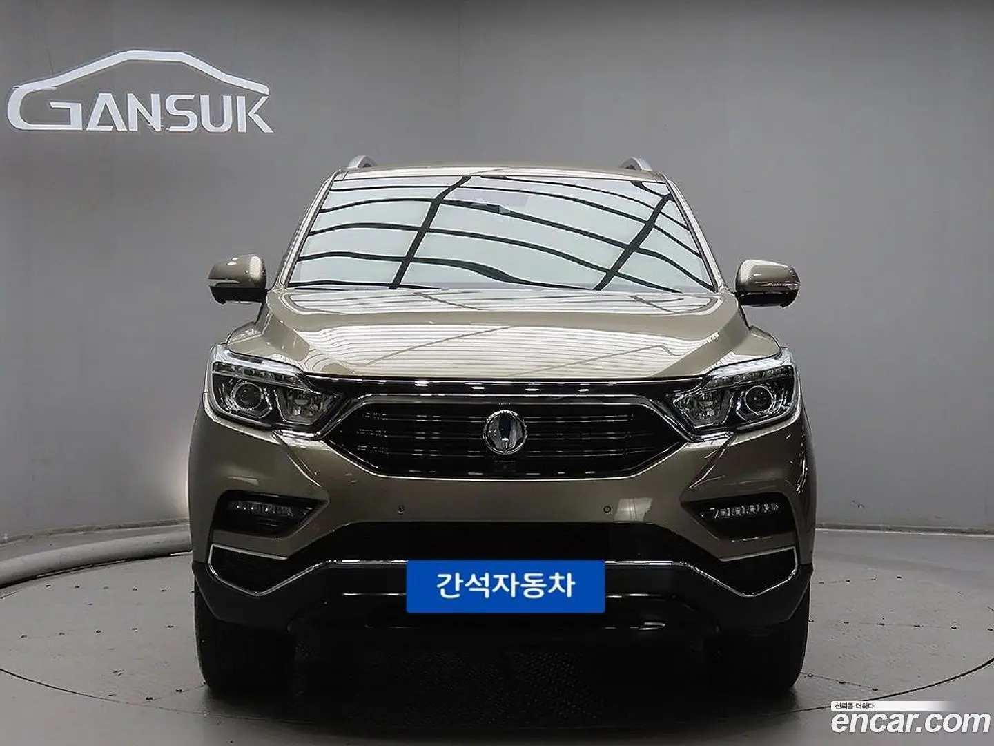 Main__Slider__Photo:Rexton KG Mobility 2017.5-0