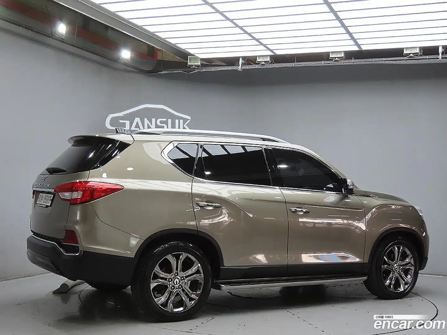 Rexton KG Mobility 2017.5-OUTER-004