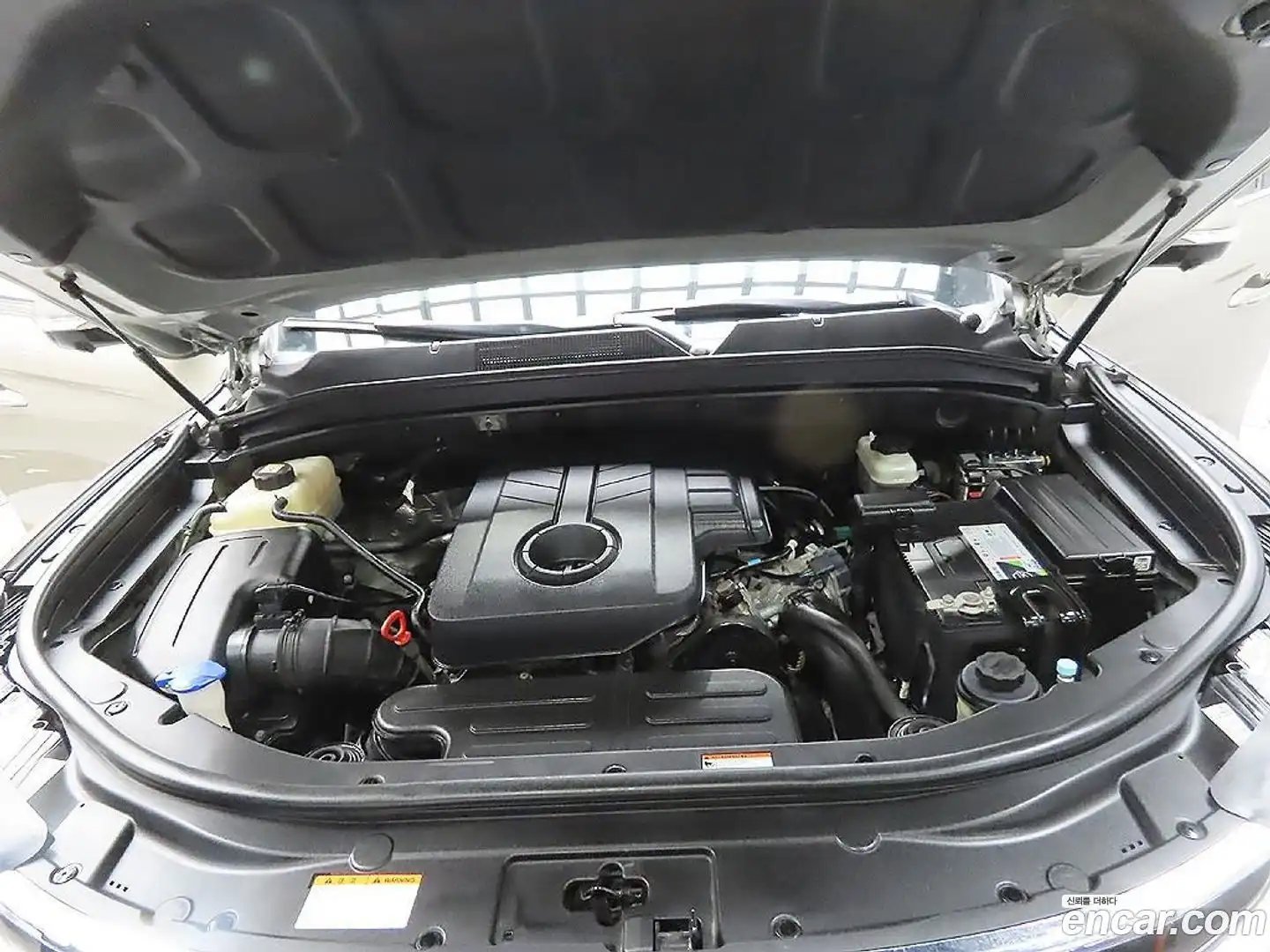 Rexton KG Mobility 2017.5-INNER-008