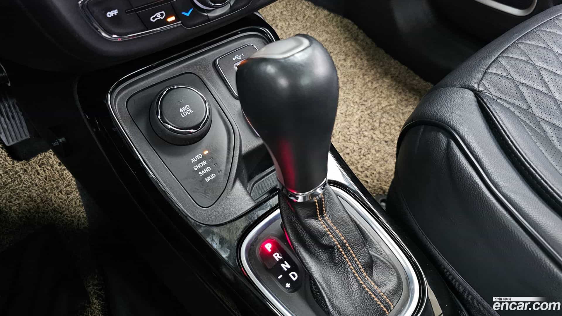 Compass Jeep 2019.5-INNER-009