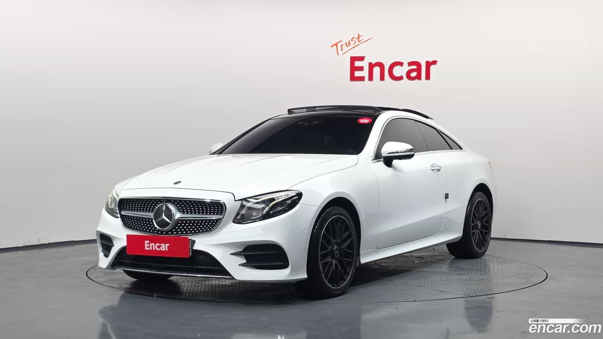 E-Class Mercedes-Benz 2017.9-OUTER-001