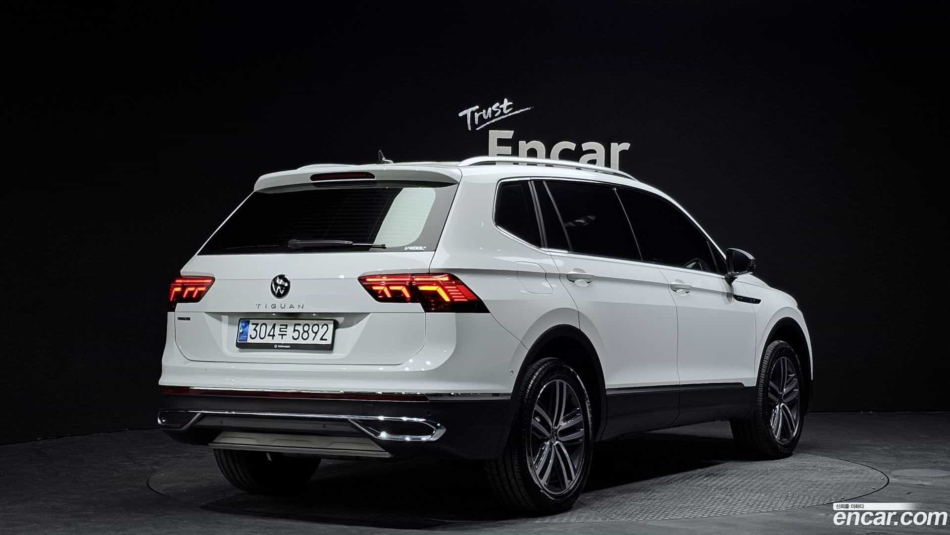 Tiguan Volkswagen 2023.8-OUTER-002