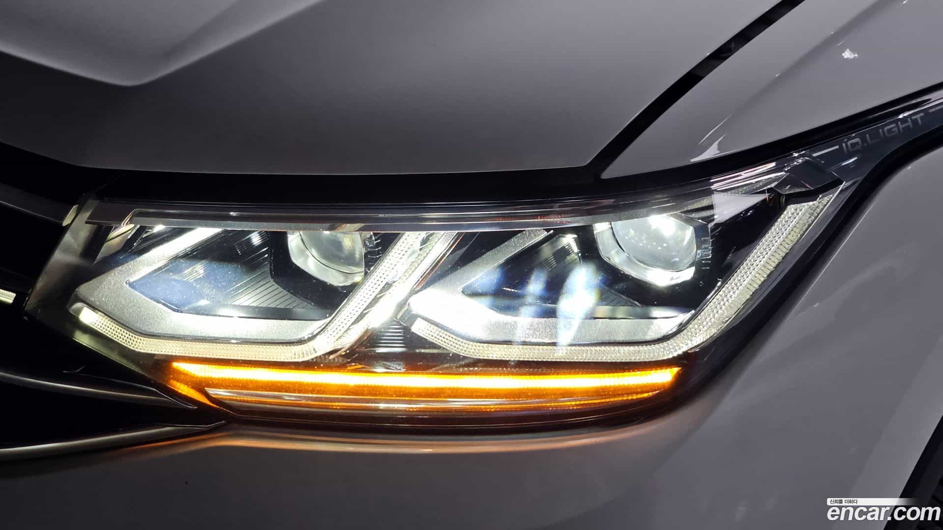 Tiguan Volkswagen 2023.8-OUTER-032