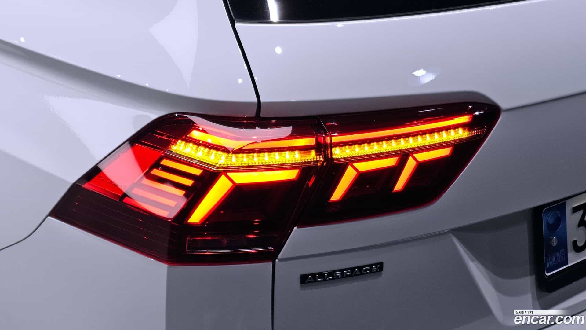 Tiguan Volkswagen 2023.8-OUTER-033