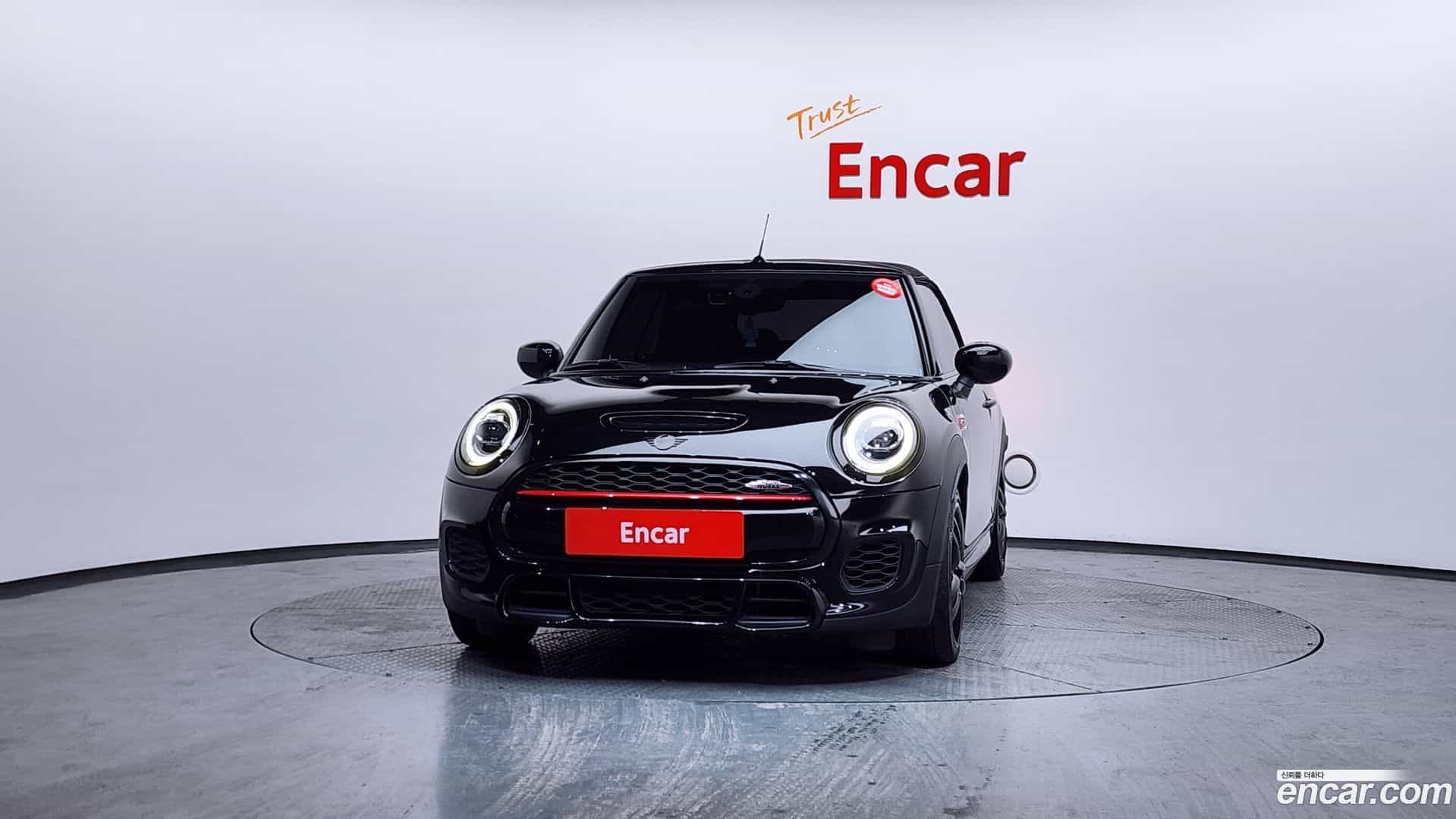 Cooper Convertible Mini 2020.10-OUTER-003