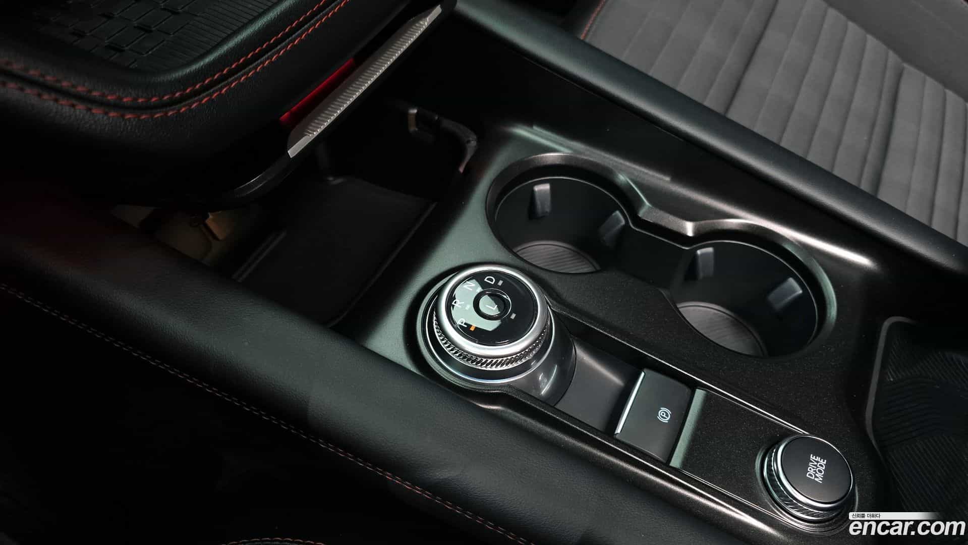 Explorer Ford 2025.4-INNER-009