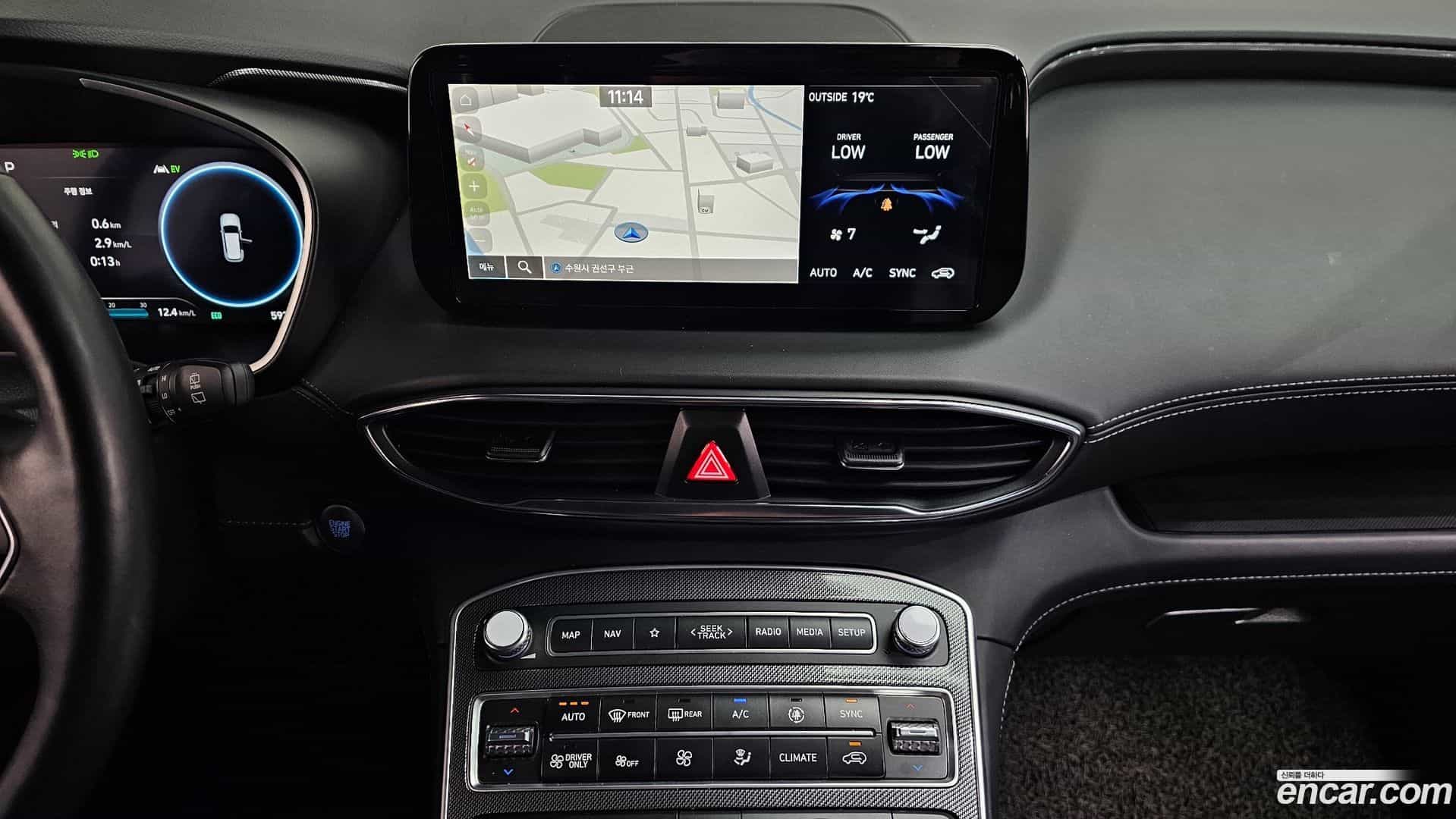 Santafe Hyundai 2022.2-OPTION-017