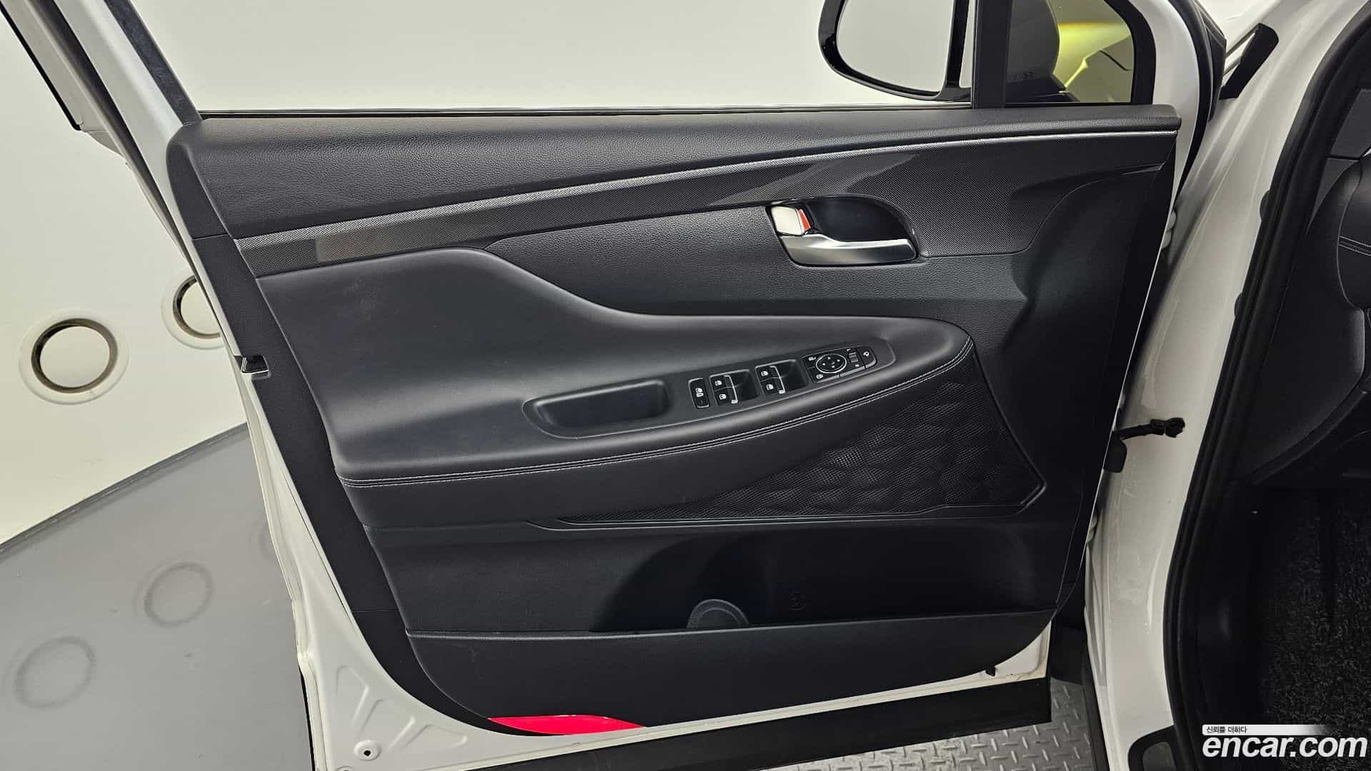 Santafe Hyundai 2022.2-INNER-034