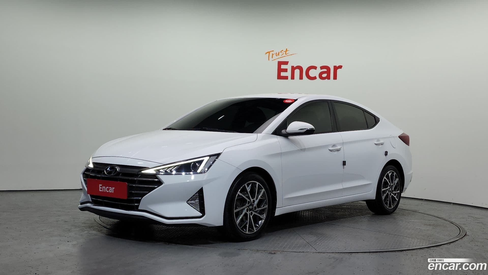 Main__Slider__Photo:AVANTE Hyundai 2020.1-0
