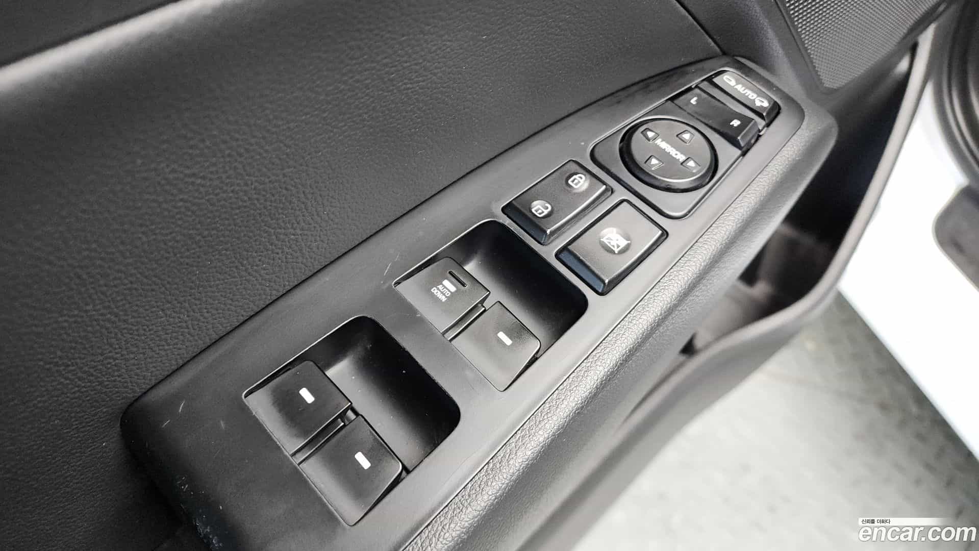 AVANTE Hyundai 2020.1-OPTION-016