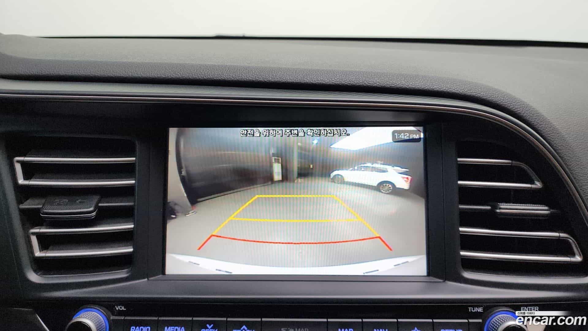 AVANTE Hyundai 2020.1-OPTION-022