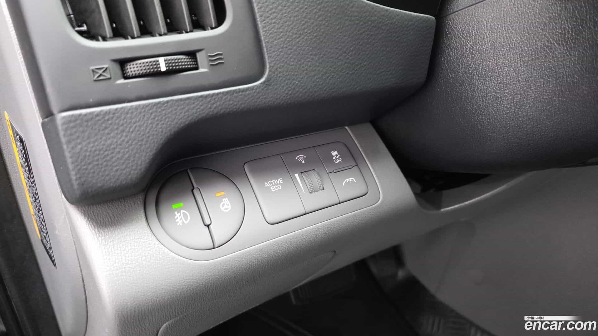 Starex Hyundai 2020.11-OPTION-021
