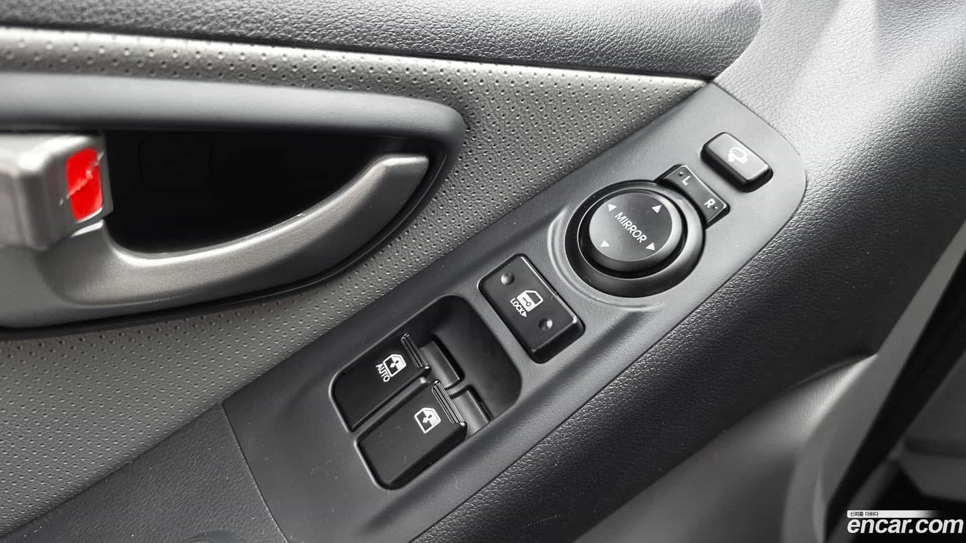 Starex Hyundai 2020.11-OPTION-043