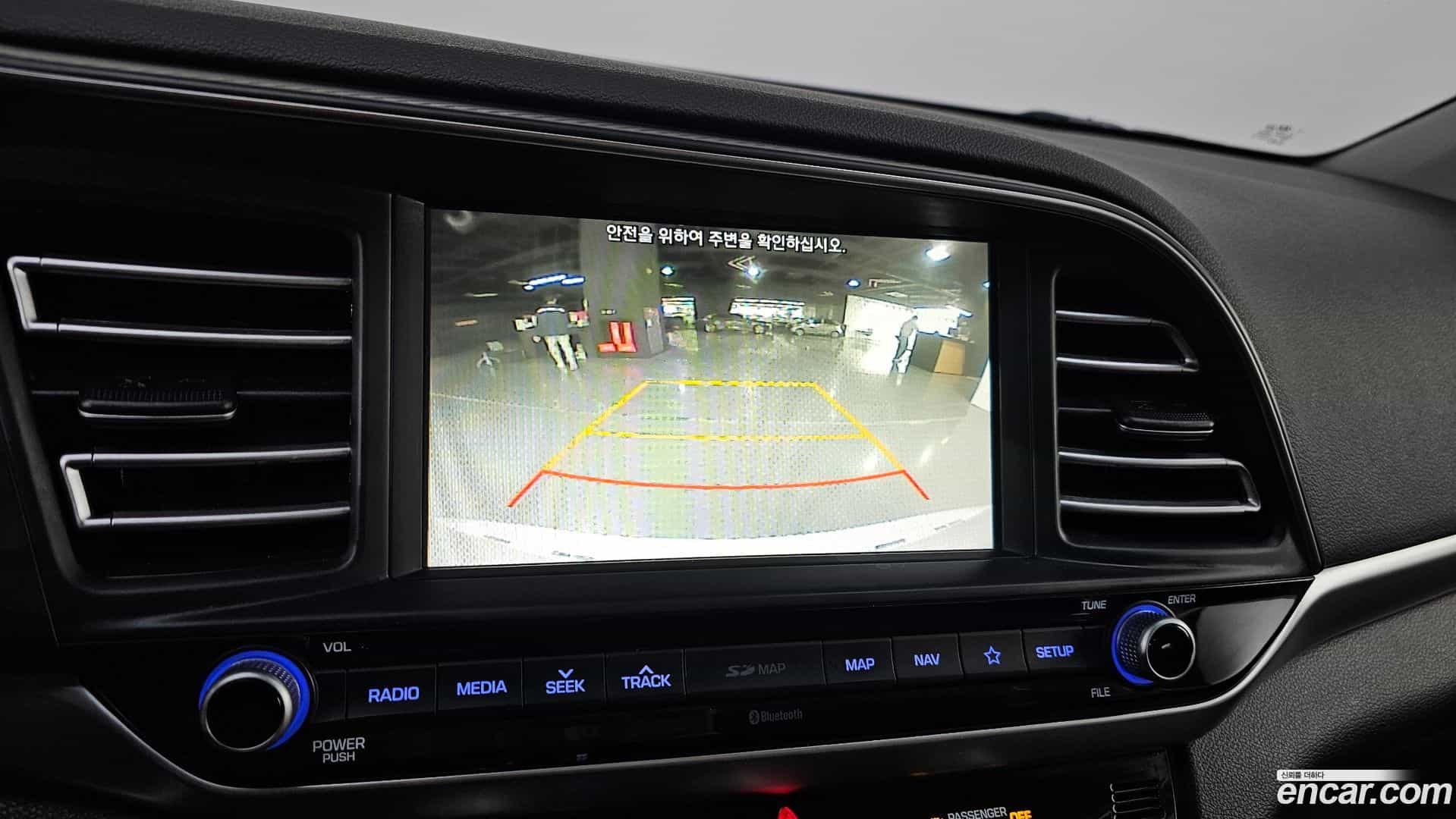 AVANTE Hyundai 2019.11-OPTION-019