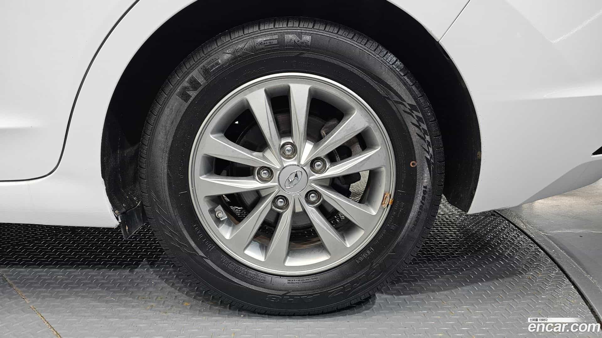 AVANTE Hyundai 2019.11-OUTER-031
