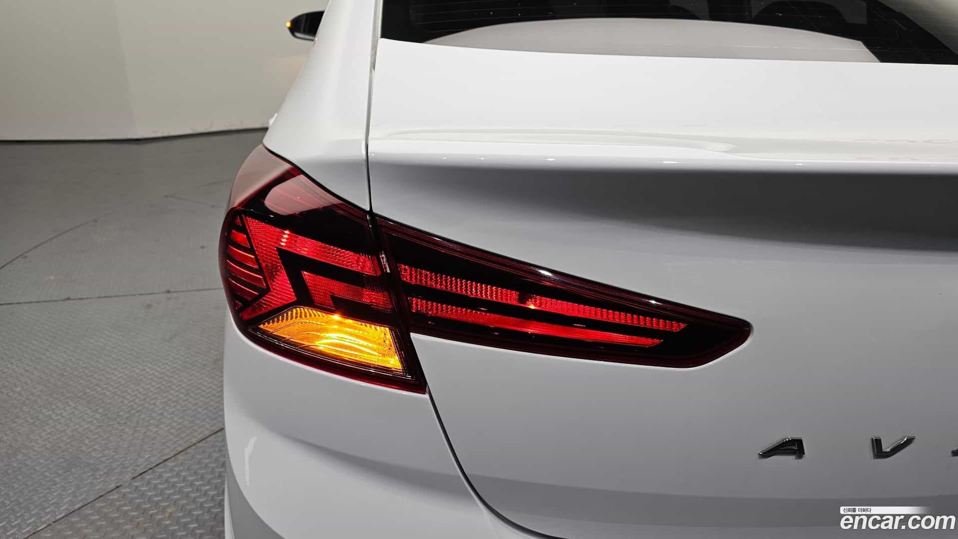 AVANTE Hyundai 2019.11-OUTER-033