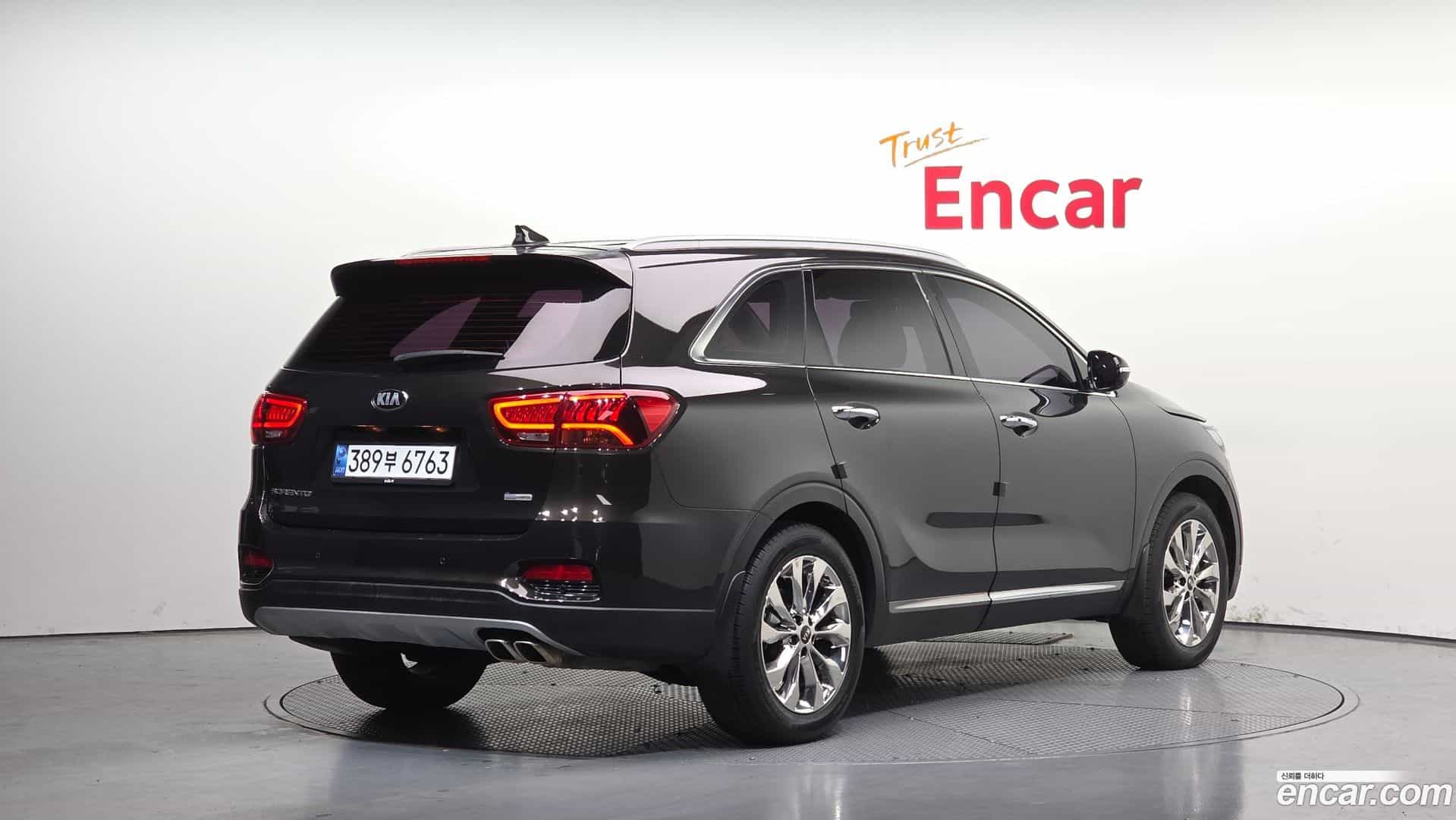 Sorento Kia 2018.4-OUTER-002