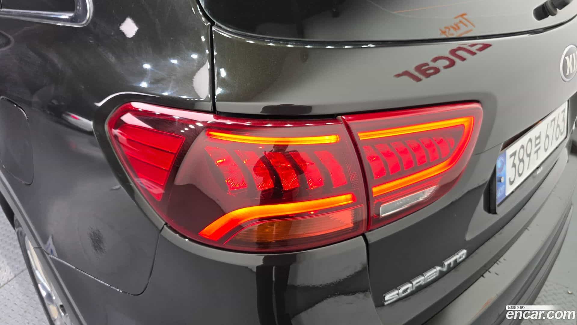 Sorento Kia 2018.4-OUTER-033