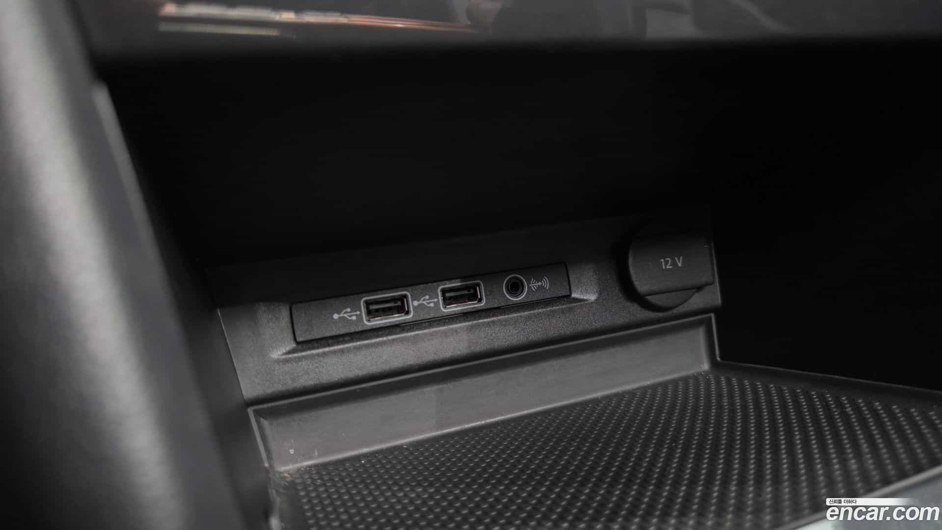 Tiguan Volkswagen 2020.5-INNER-036