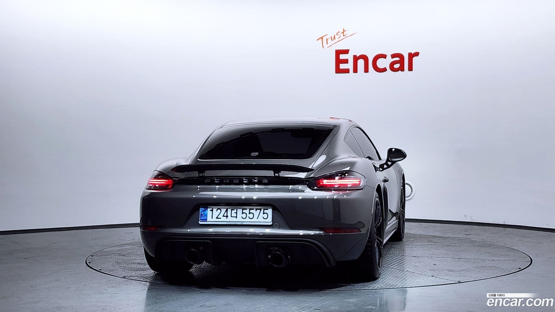 Main__Slider__Photo:718 Porsche 2018.7-3
