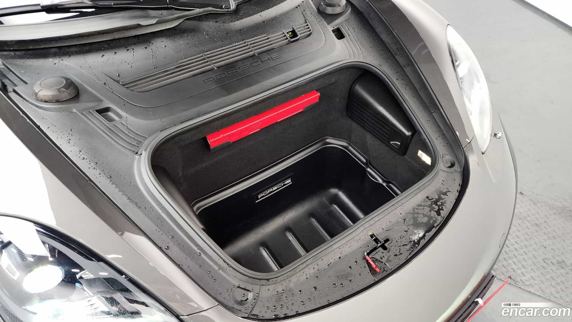 718 Porsche 2018.7-OUTER-006