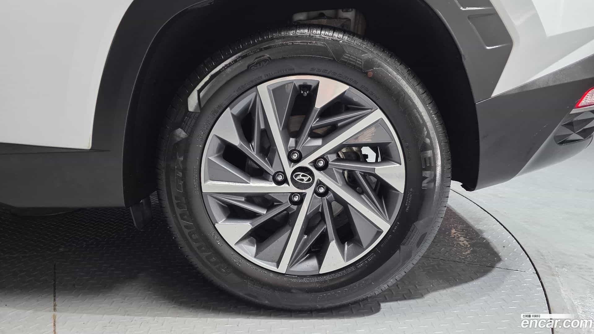 Tucson Hyundai 2023.1-OUTER-031