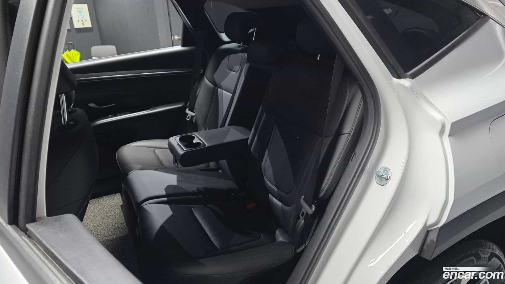 Tucson Hyundai 2023.1-INNER-036