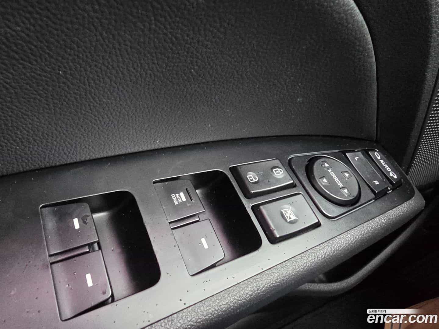AVANTE Hyundai 2020.3-OPTION-016