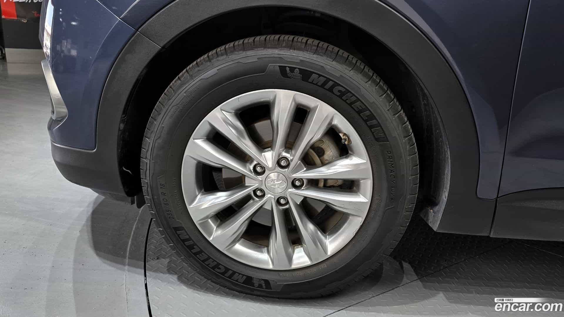 Santafe Hyundai 2016.5-OUTER-005