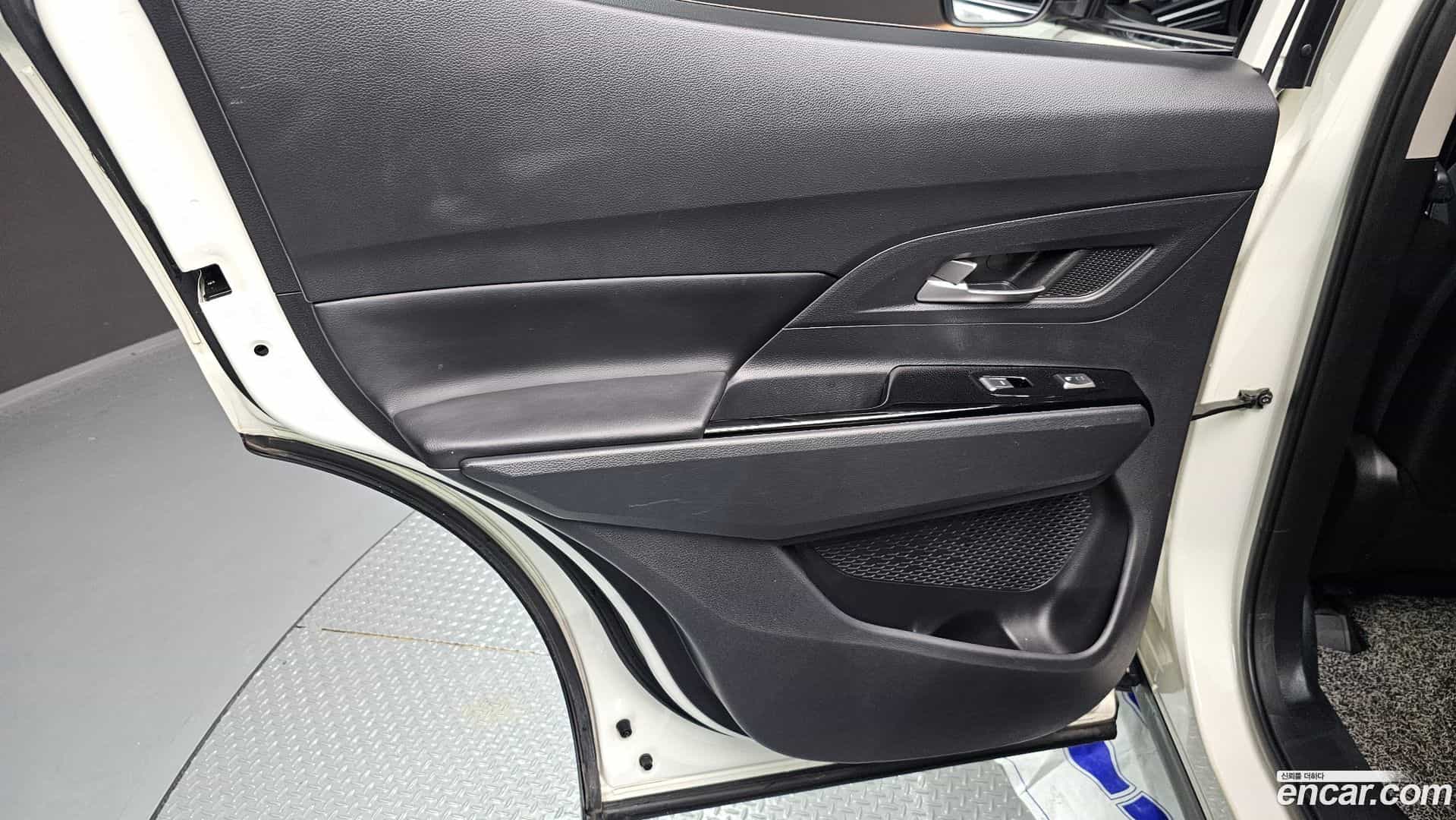 KORANDO KG Mobility 2020.5-INNER-035