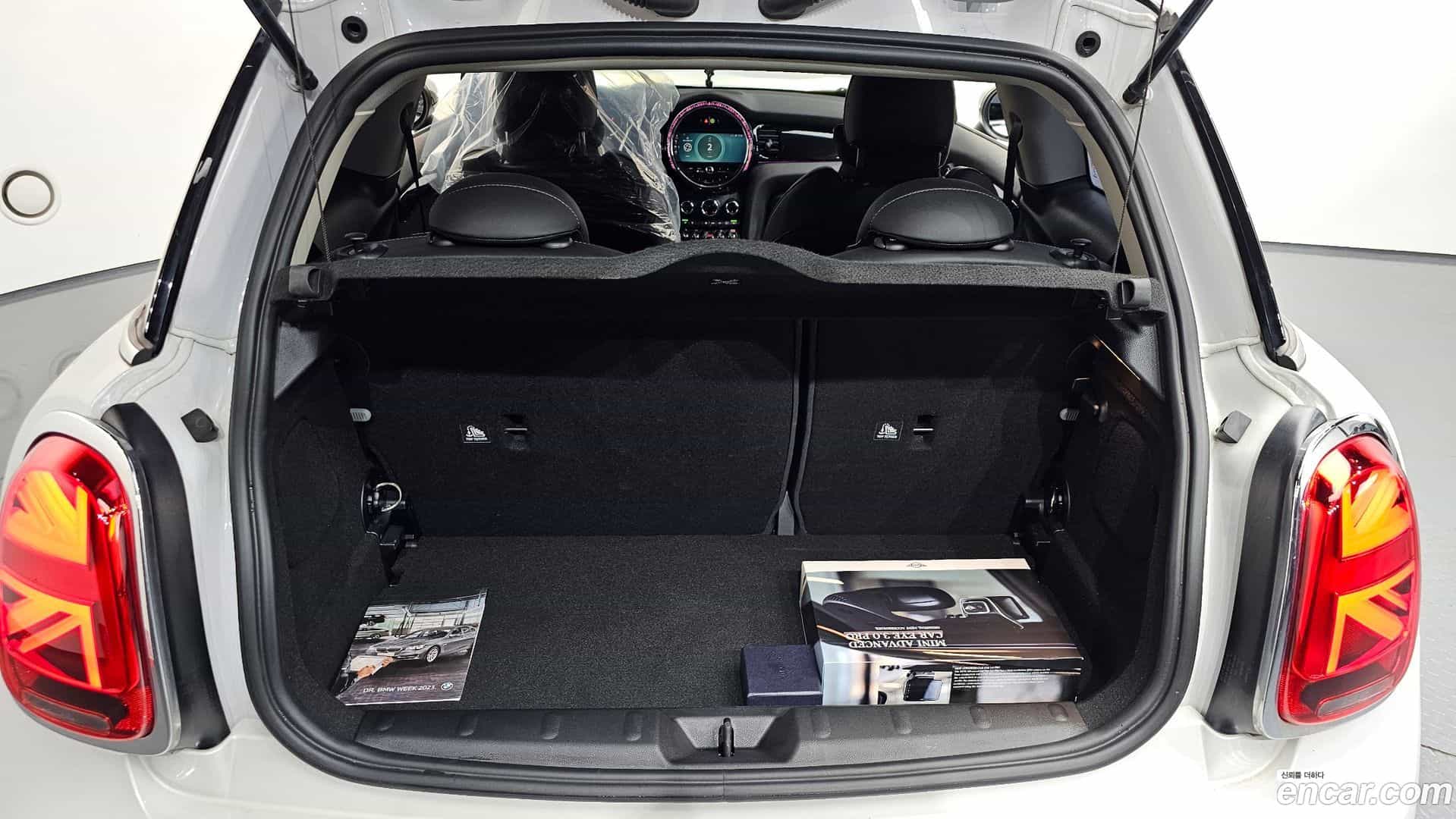 Cooper Mini 2023.6-OPTION-024