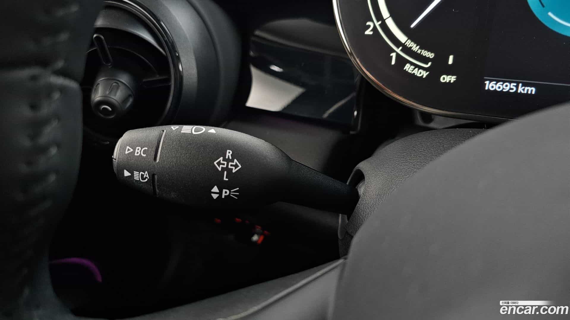 Cooper Mini 2023.6-OPTION-043