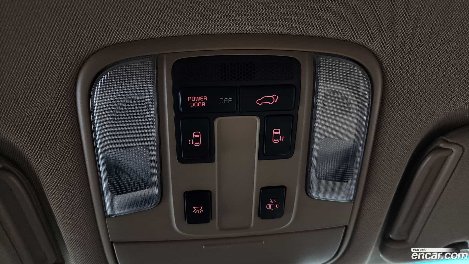 Canival Kia 2017.0-OPTION-040