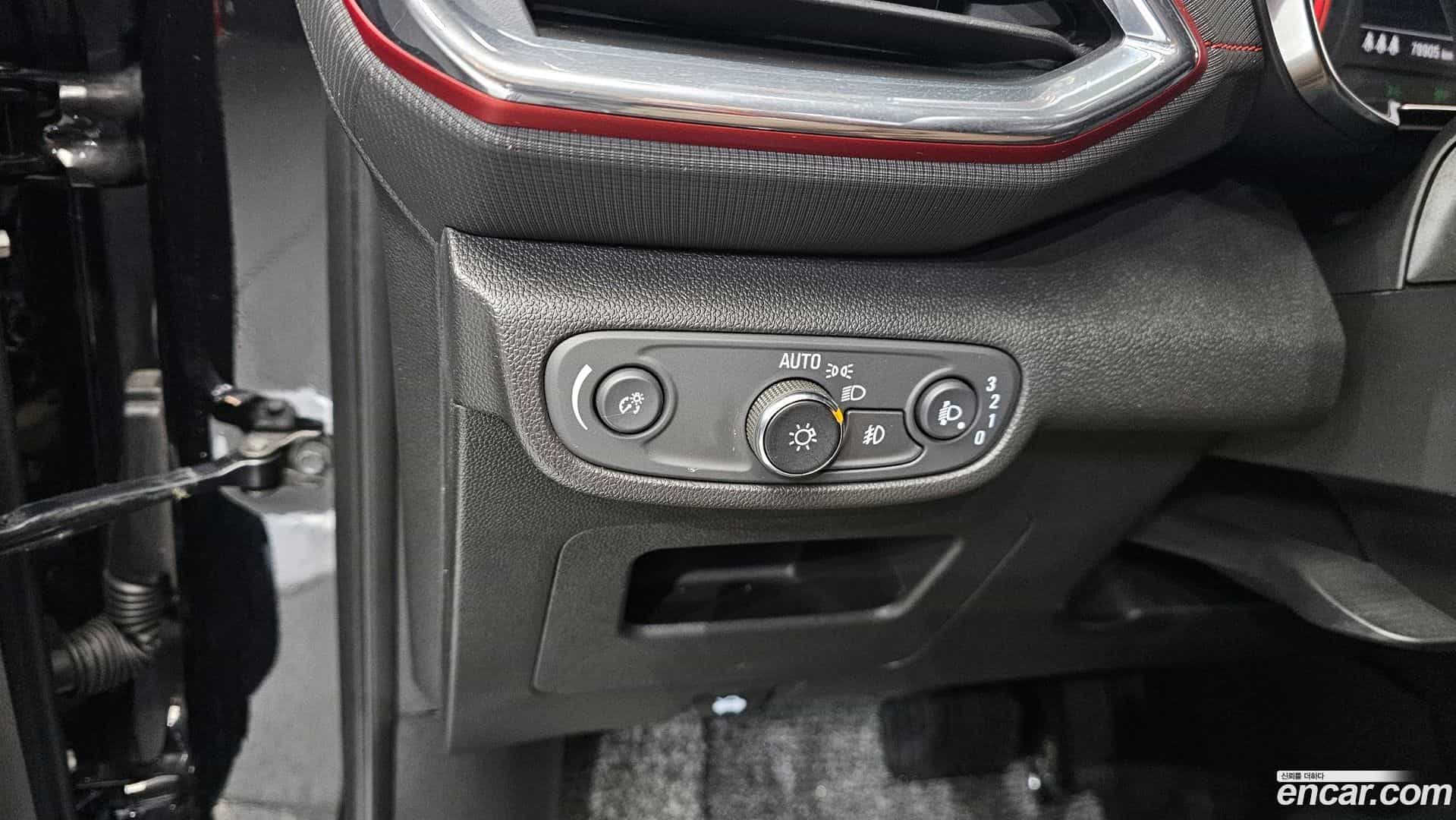 Trailblazer Chevrolet 2021.2-OPTION-042