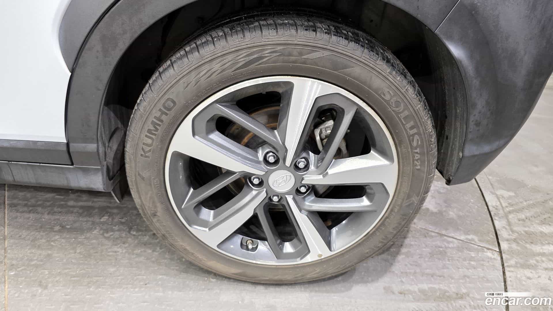 Kona Hyundai 2018.8-OUTER-031