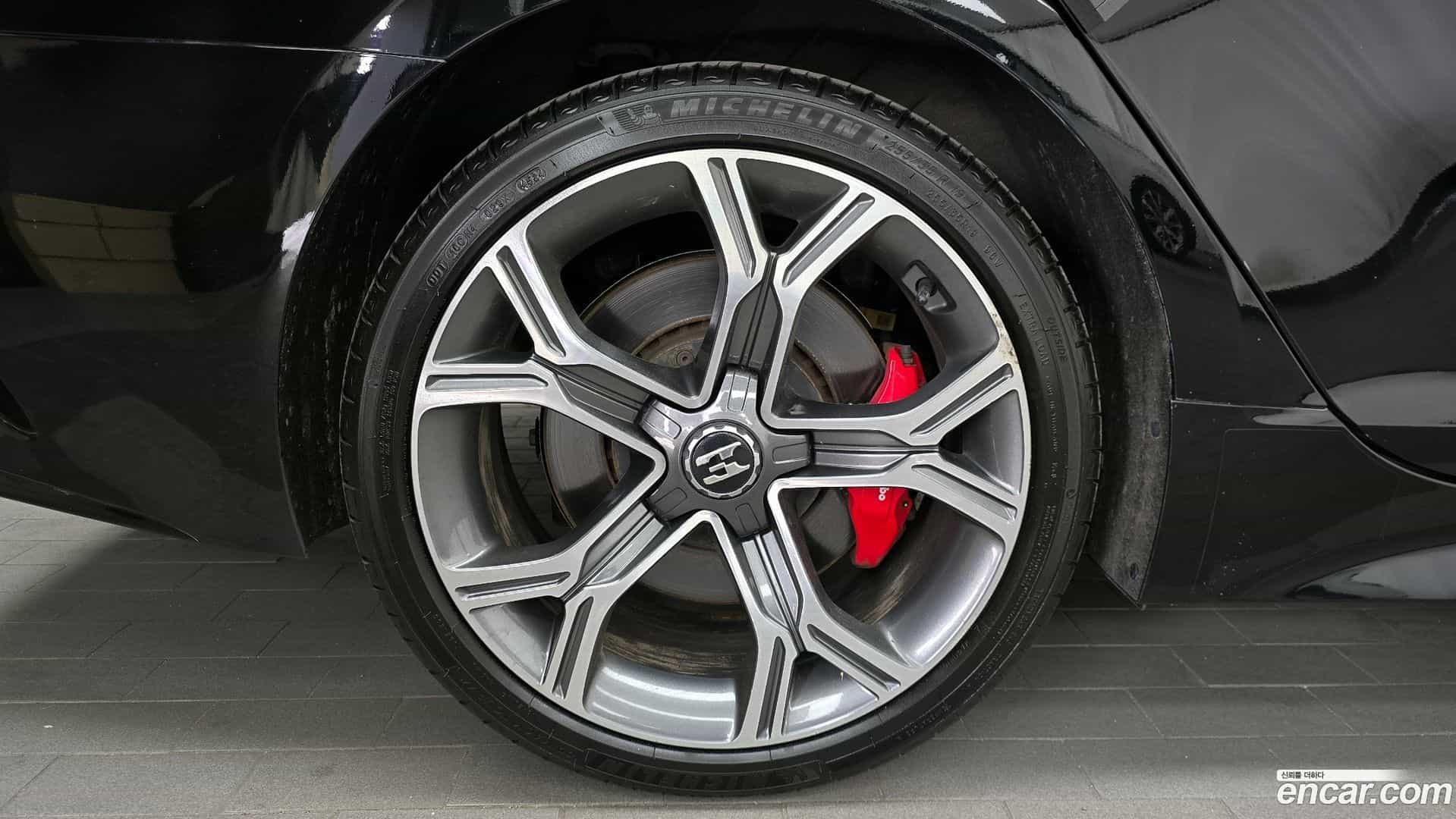 Stinger Kia 2019.3-OUTER-005