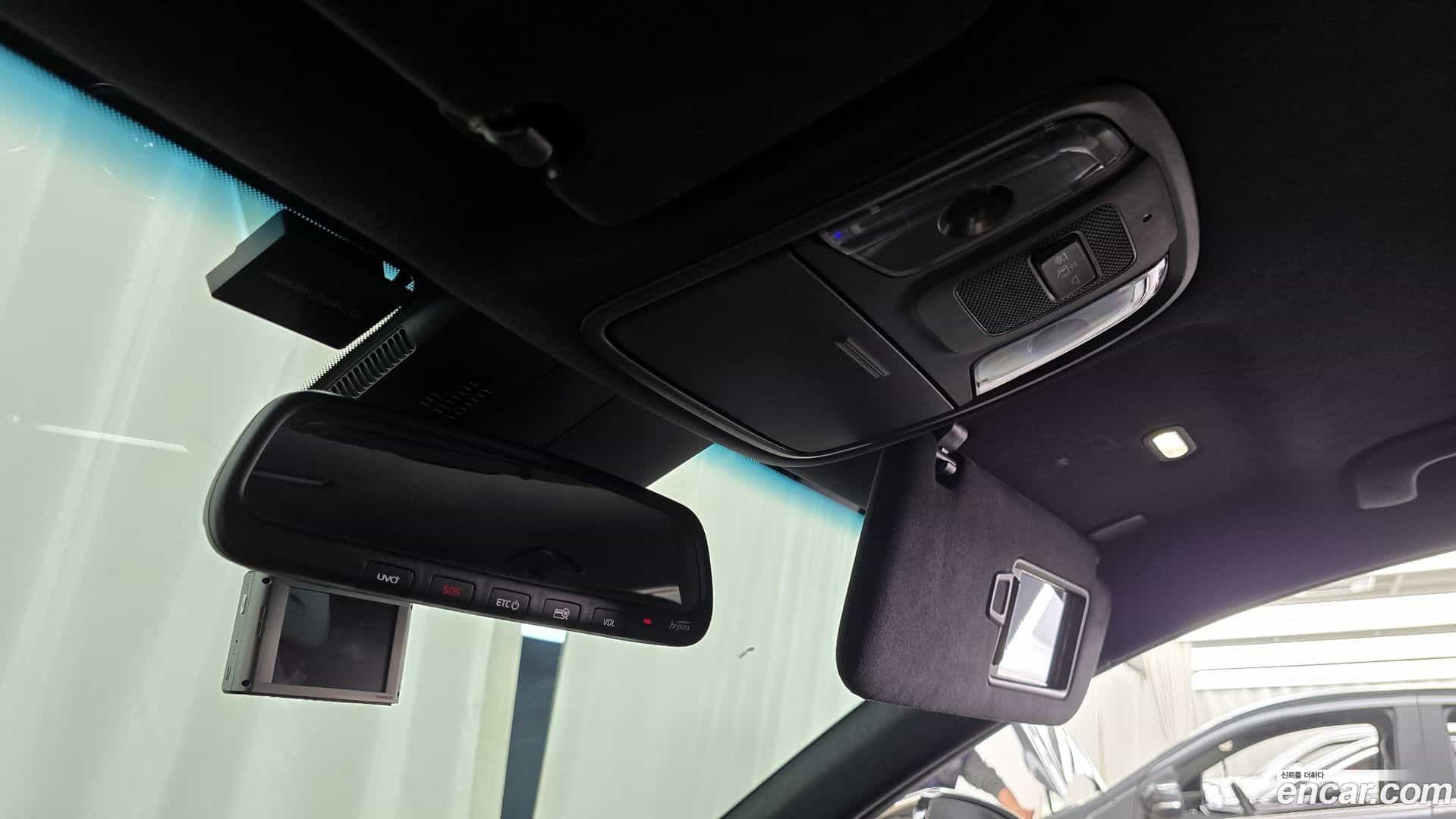 Stinger Kia 2019.3-OPTION-021