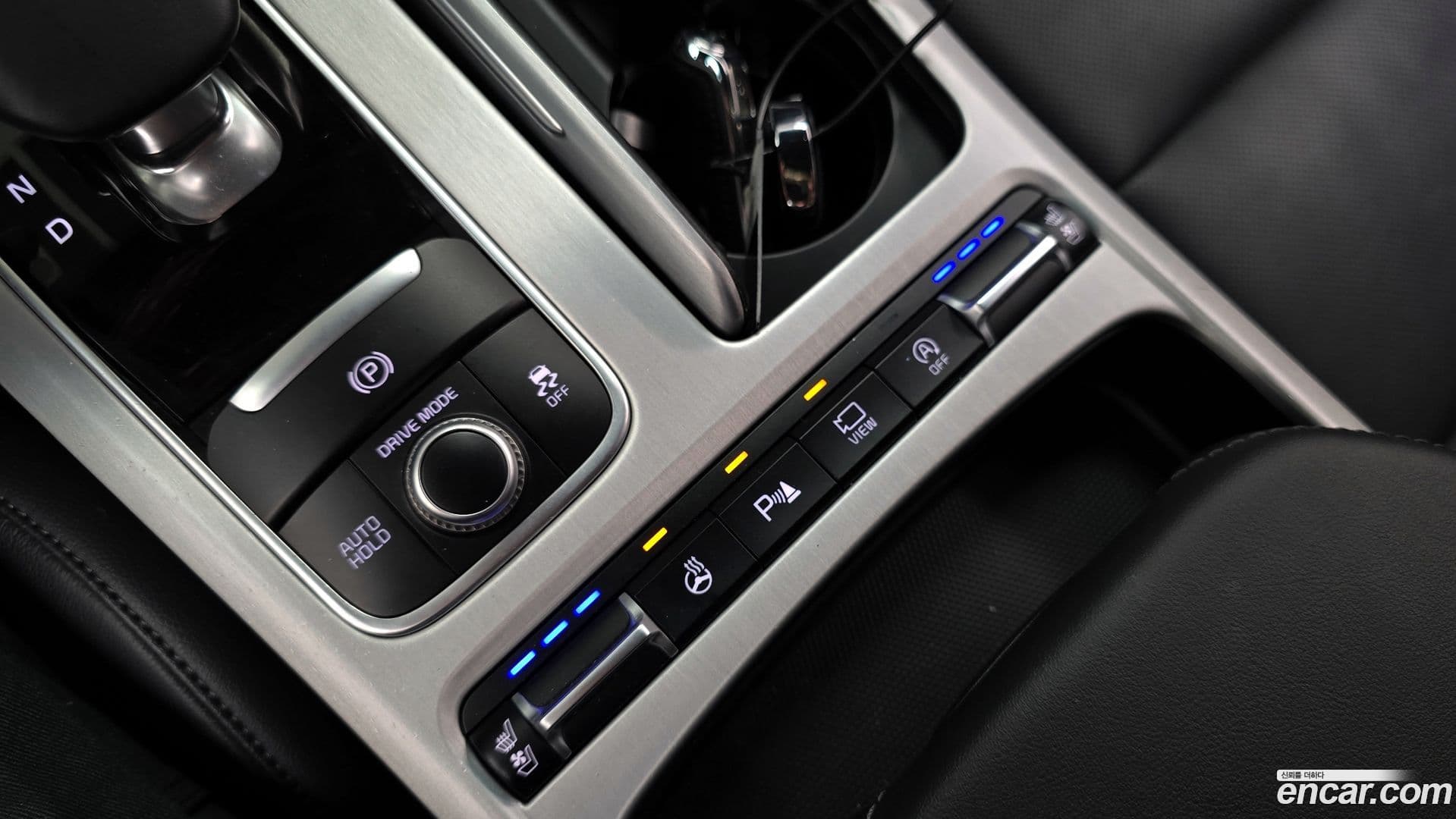 Main__Slider__Photo:Stinger Kia 2019.3-30