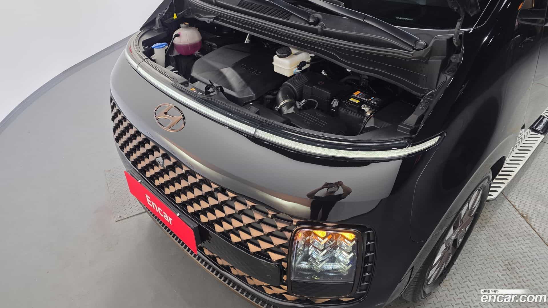 Staria Hyundai 2022.10-OUTER-006