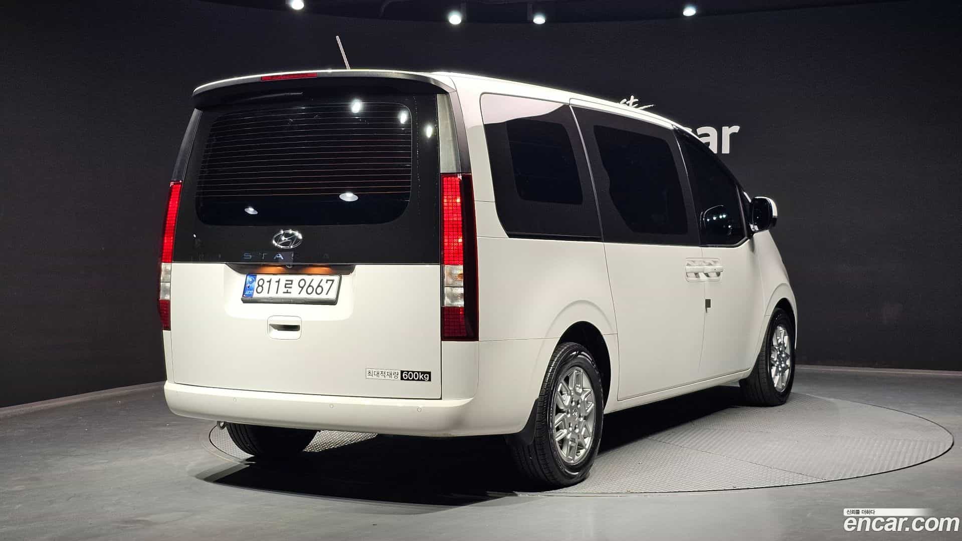 Staria Hyundai 2023.3-OUTER-002