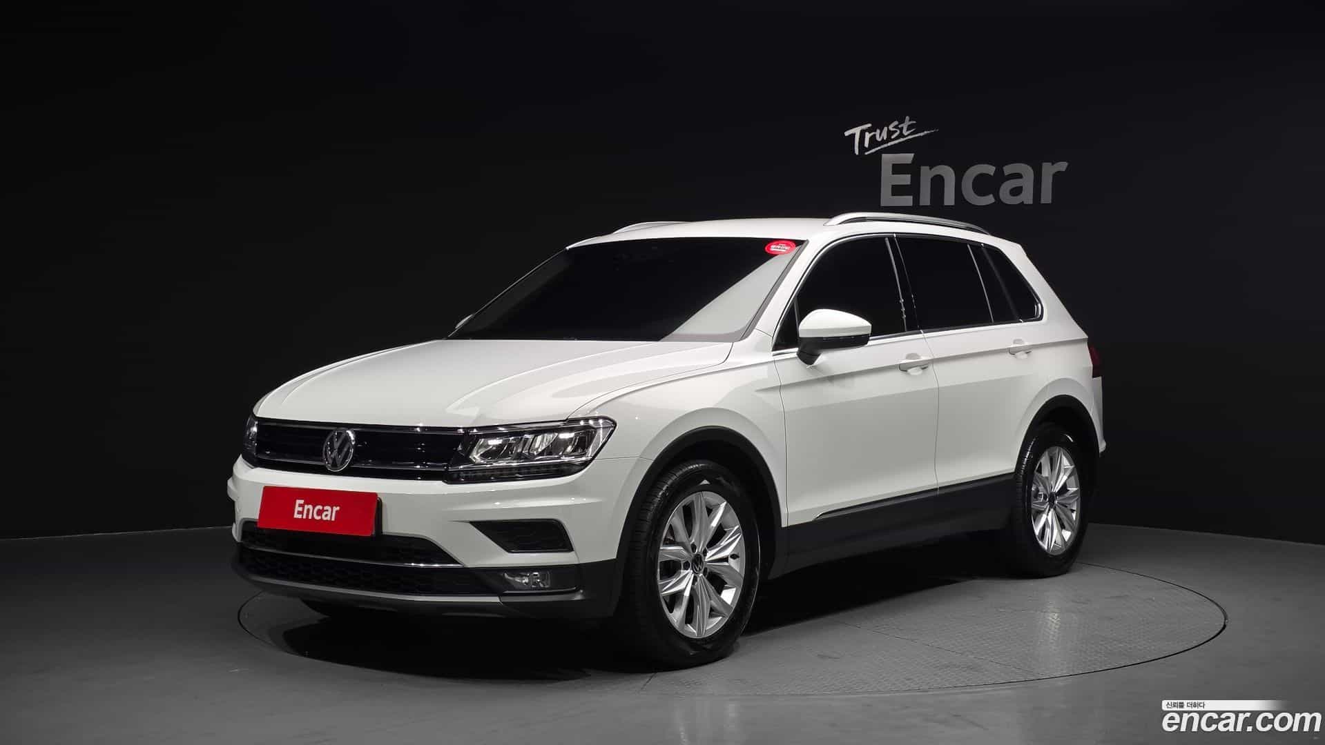 Tiguan Volkswagen 2020.9-OUTER-001