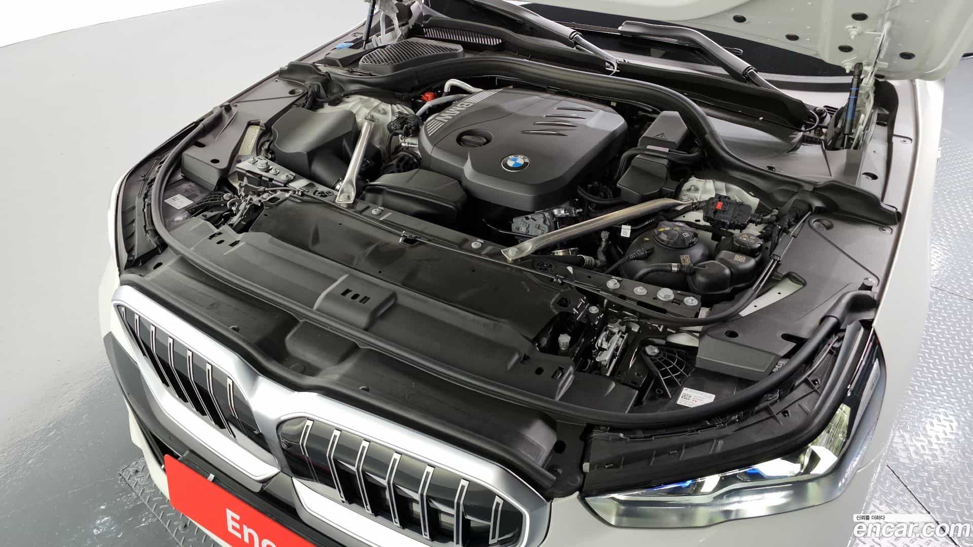 5-Series BMW 2023.9-OUTER-006