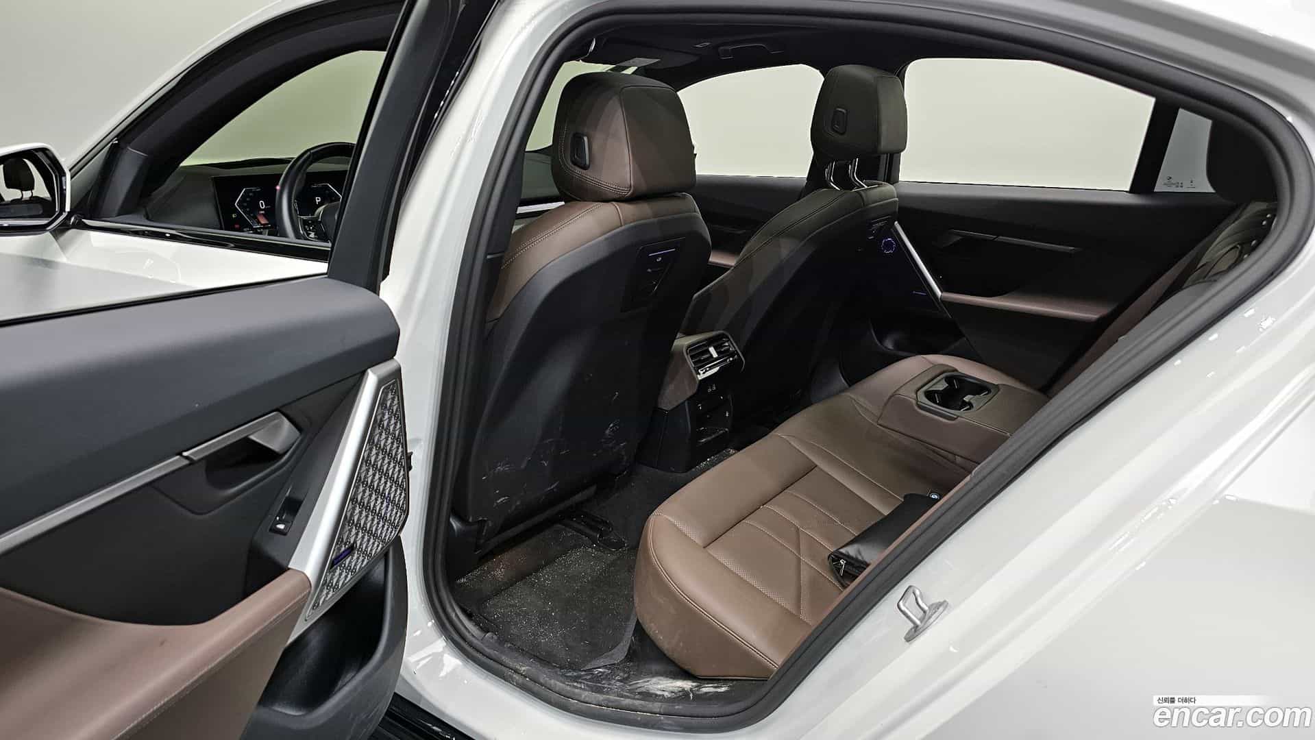 5-Series BMW 2023.9-INNER-036