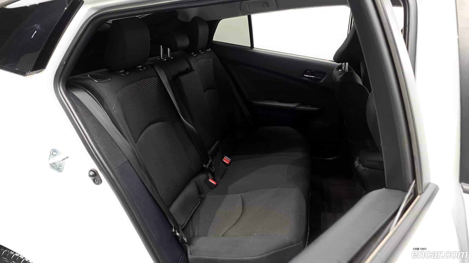 Prius Toyota 2021.6-OPTION-015