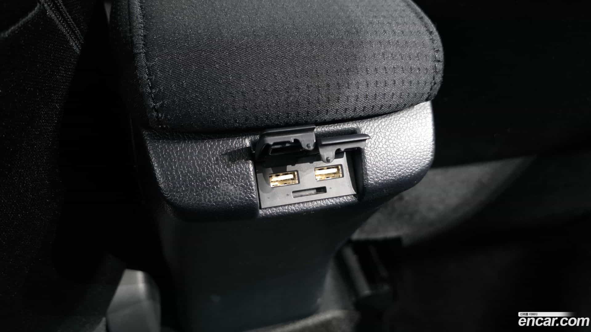Prius Toyota 2021.6-OPTION-043