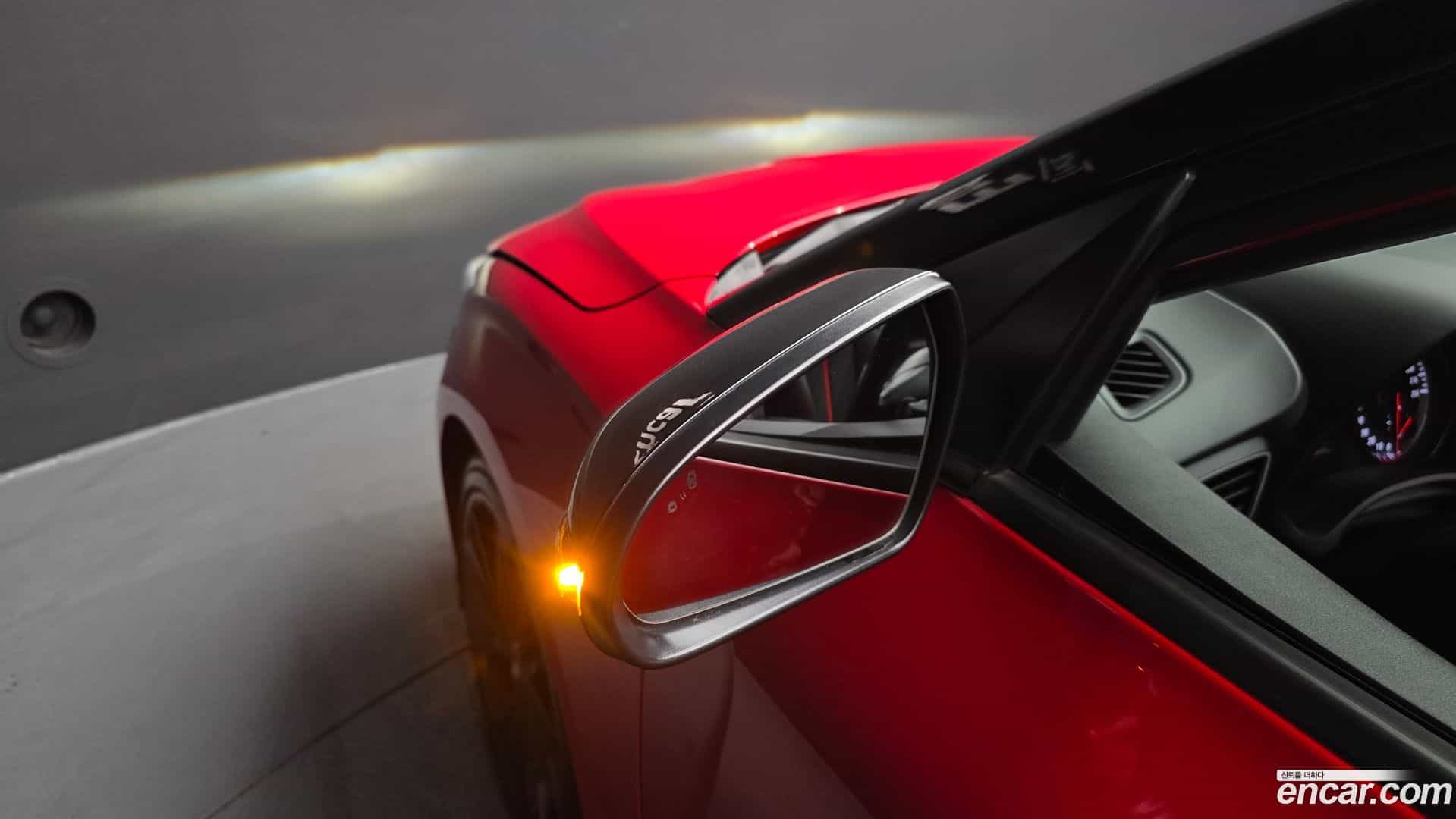 Veloster Hyundai 2019.11-OPTION-049