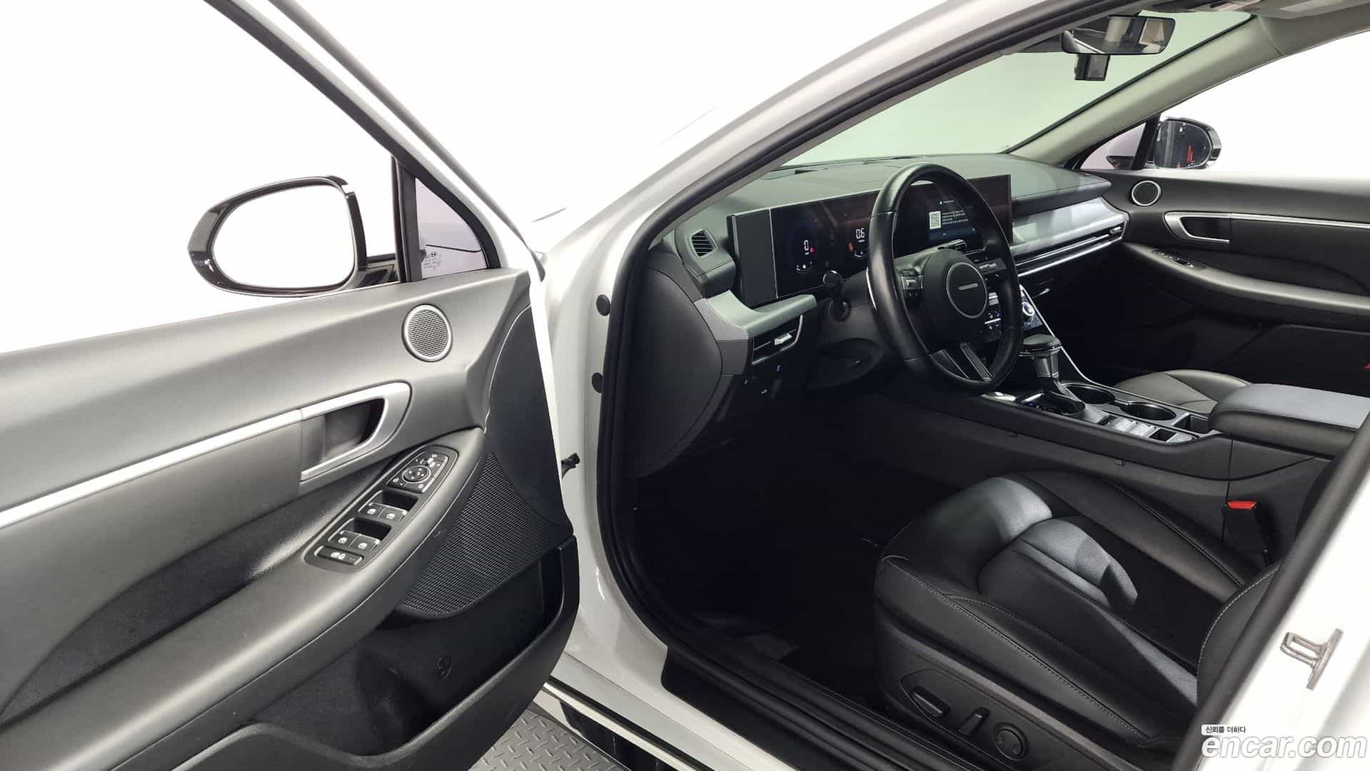 Sonata Hyundai 2023.7-INNER-010