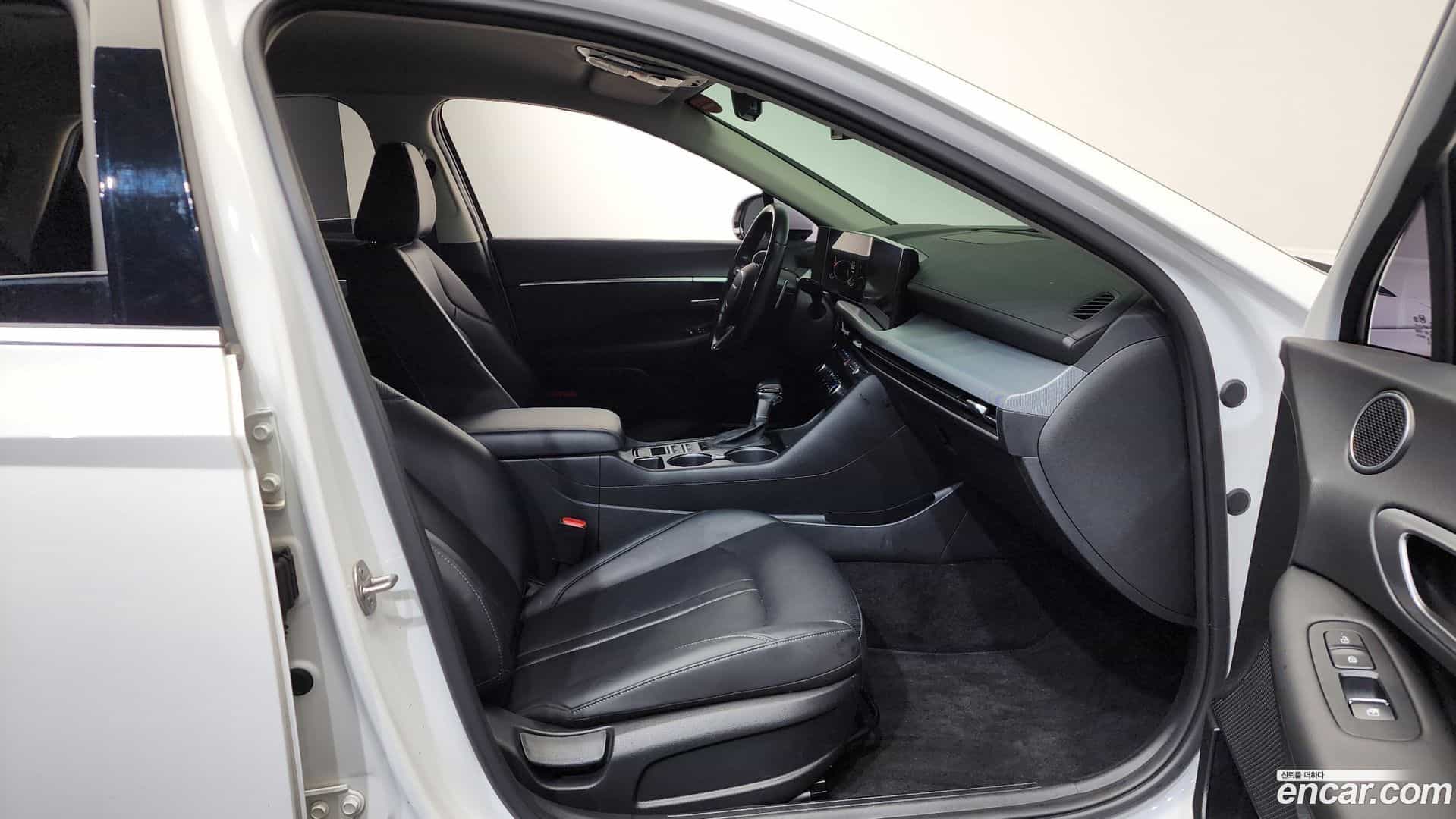 Sonata Hyundai 2023.7-OPTION-015