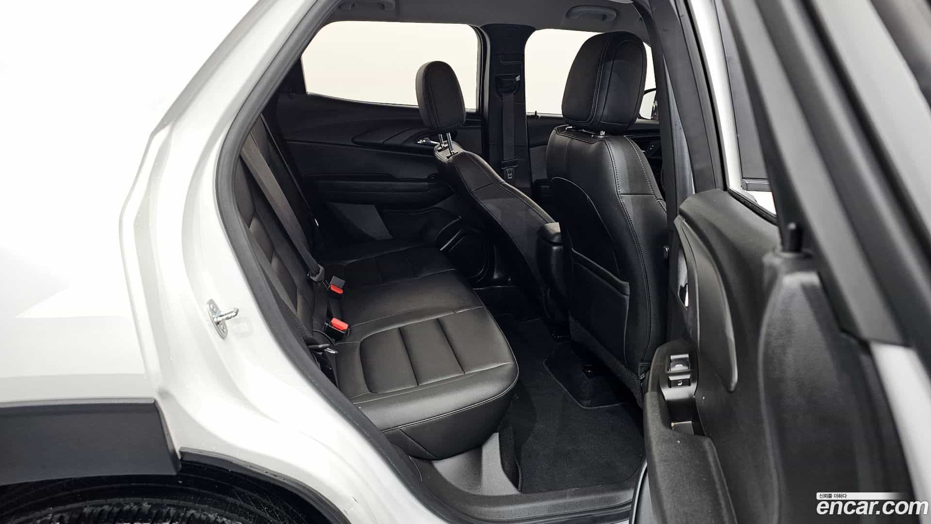 Trailblazer Chevrolet 2022.3-INNER-036