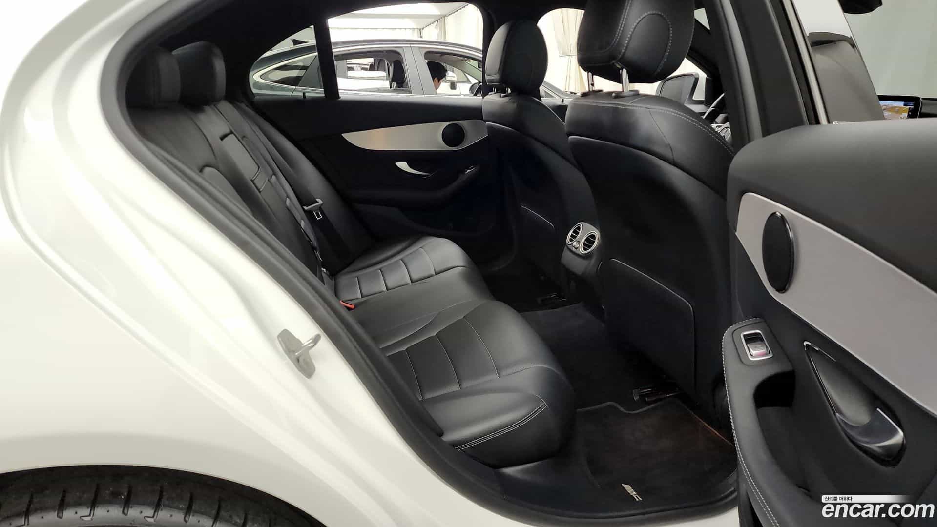 C-Class Mercedes-Benz 2021.4-OPTION-016